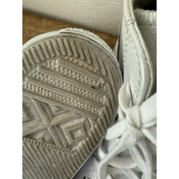 Converse Chuck Taylor All Star Hi White Leather Iridescent Unisex 9.5 ,M-557950C - Picture 13 of 16